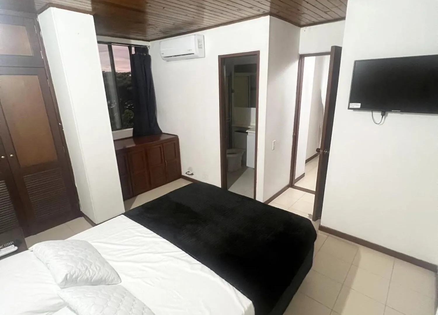 Apartamento Sur De Cali Santa Anita Excelente Ubicacion 0*,  Colombia